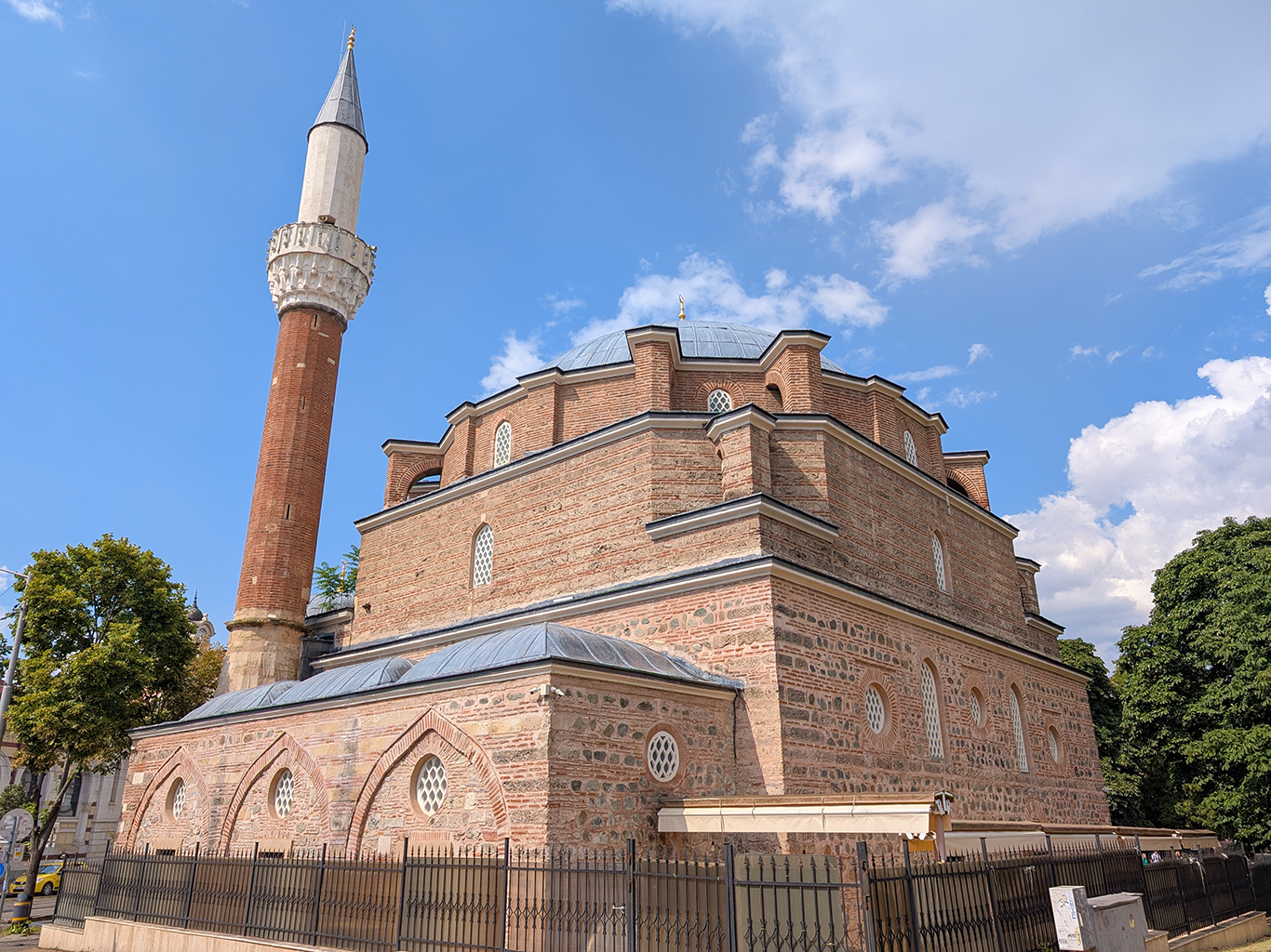 Mešita Banja Baši v Sofii je připomínkou osmanské nadvlády v zemi