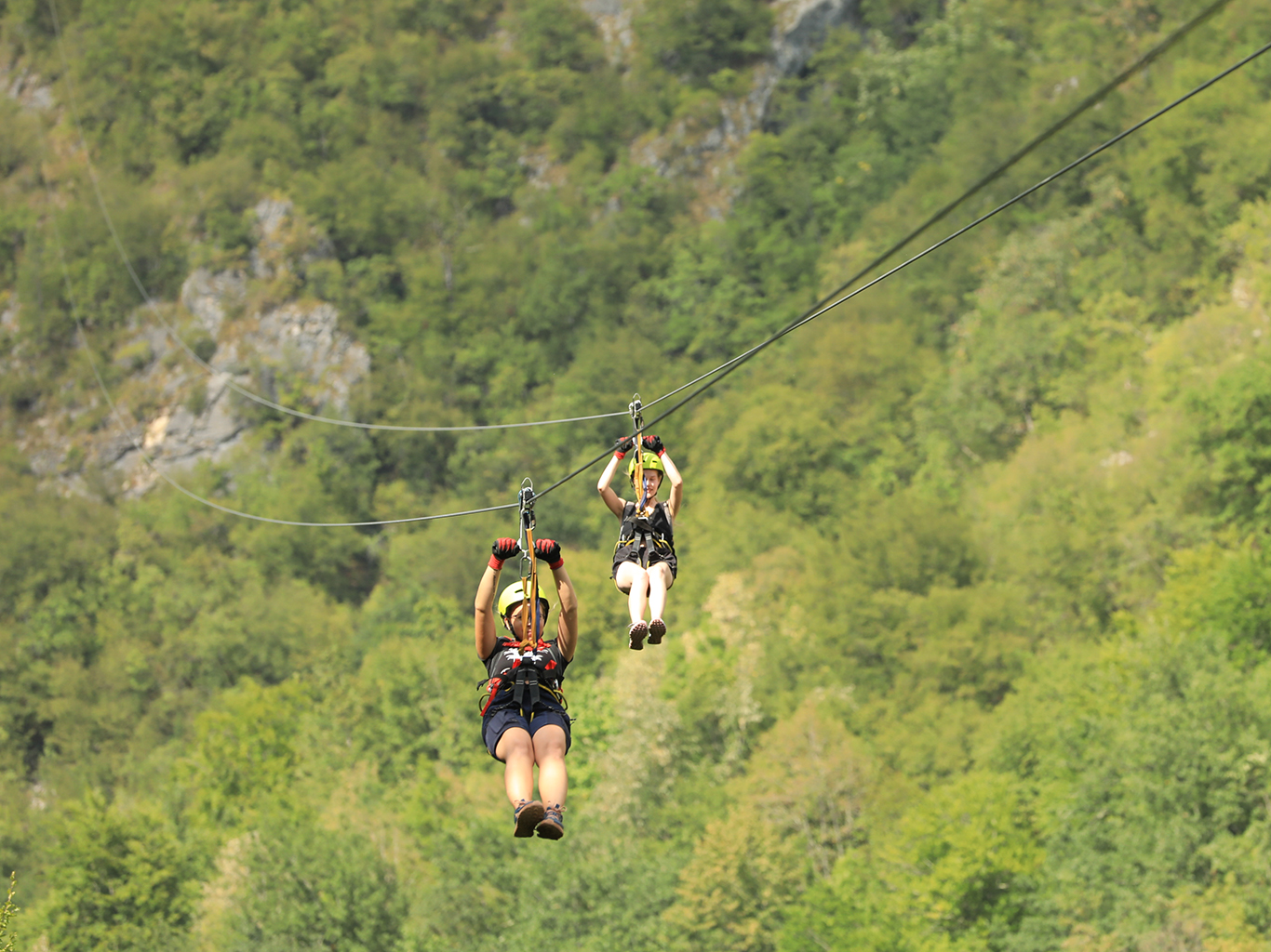 U mostu Đurđevića Tara lze zažít adrenalin v podobě zip-line