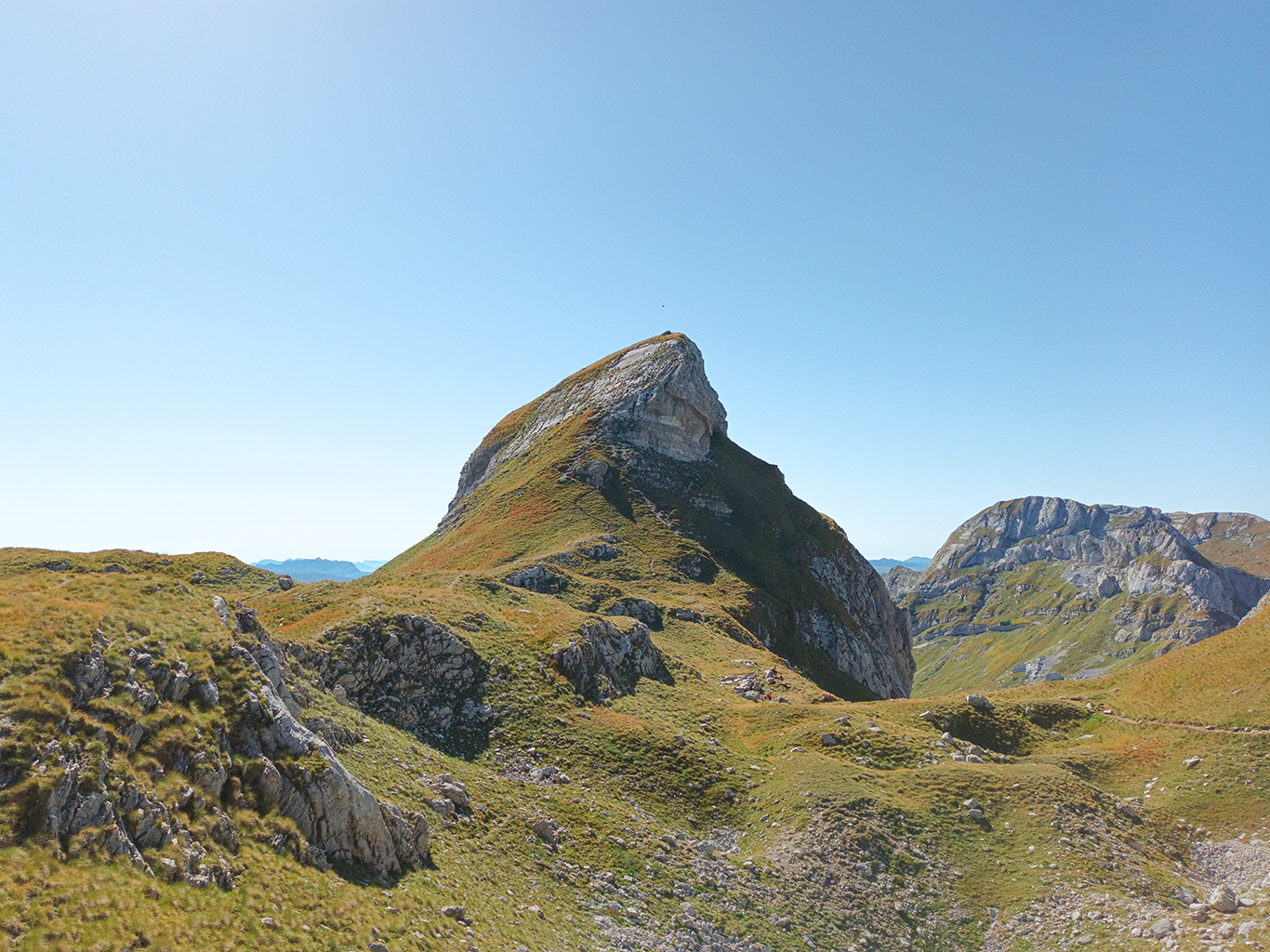 Hora Uvita Greda cestou na Bobotov Kuk zaujme svým specifickým tvarem