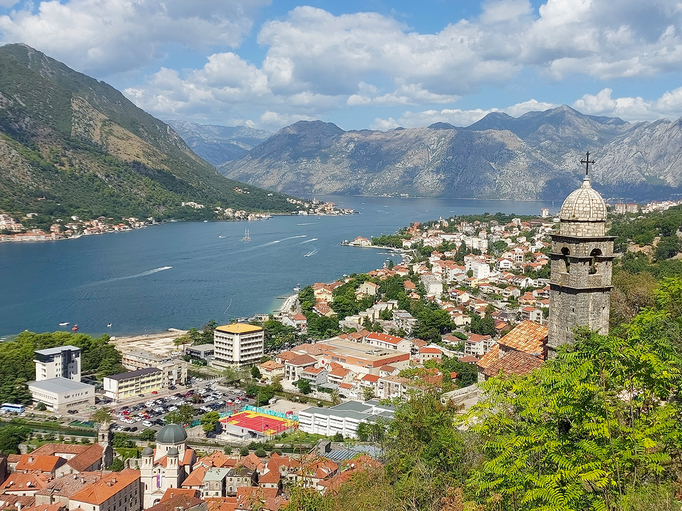 Starobylé město Kotor dalo název zálivu Boka Kotorska