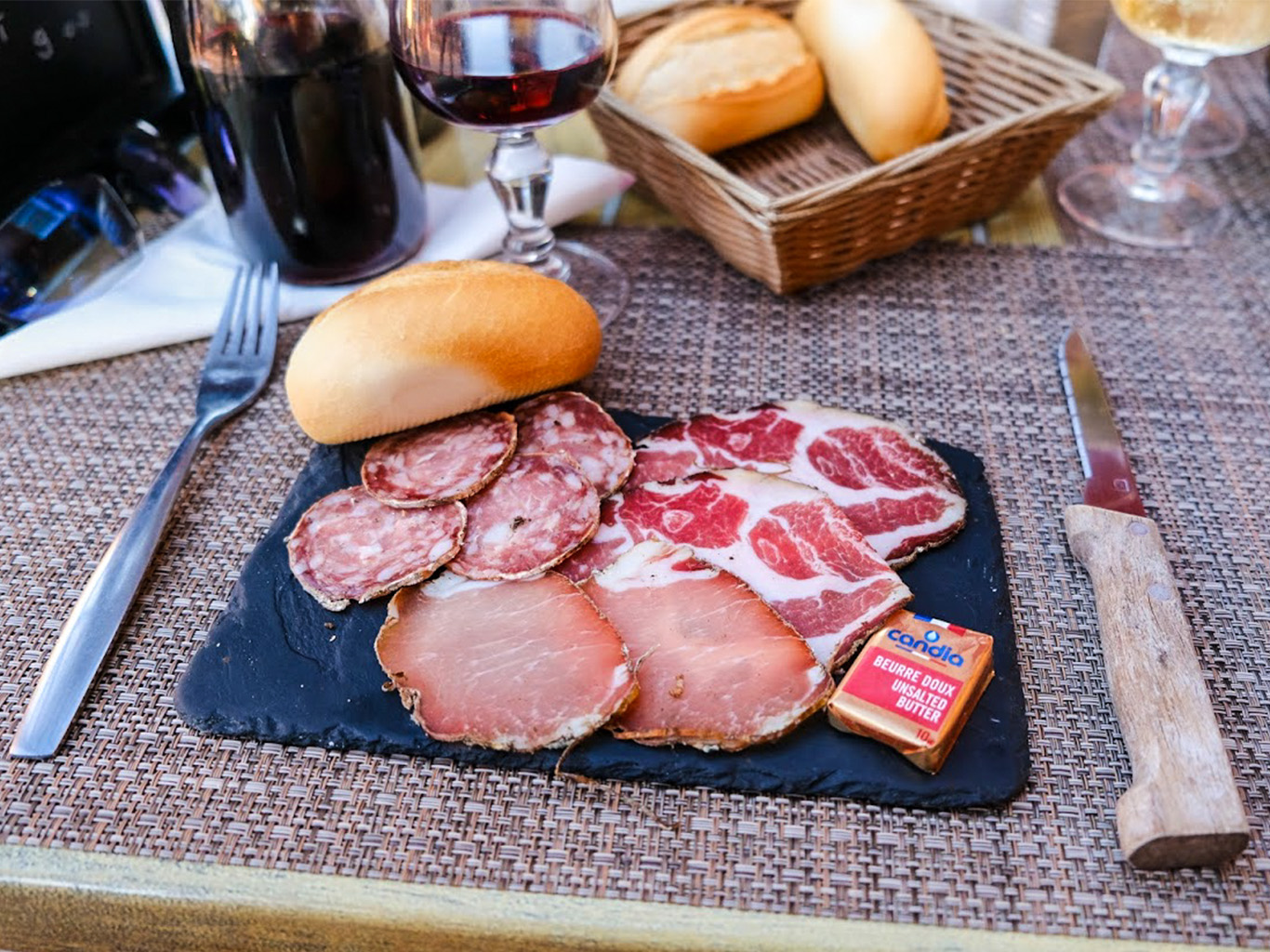 Uzeniny jsou na Korsice oblíbenou potravinou