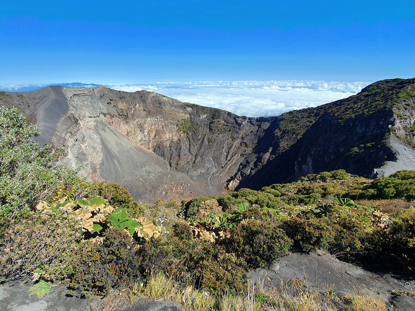 Z vulkánu v národním parku Irazú jsou překrásné výhledy