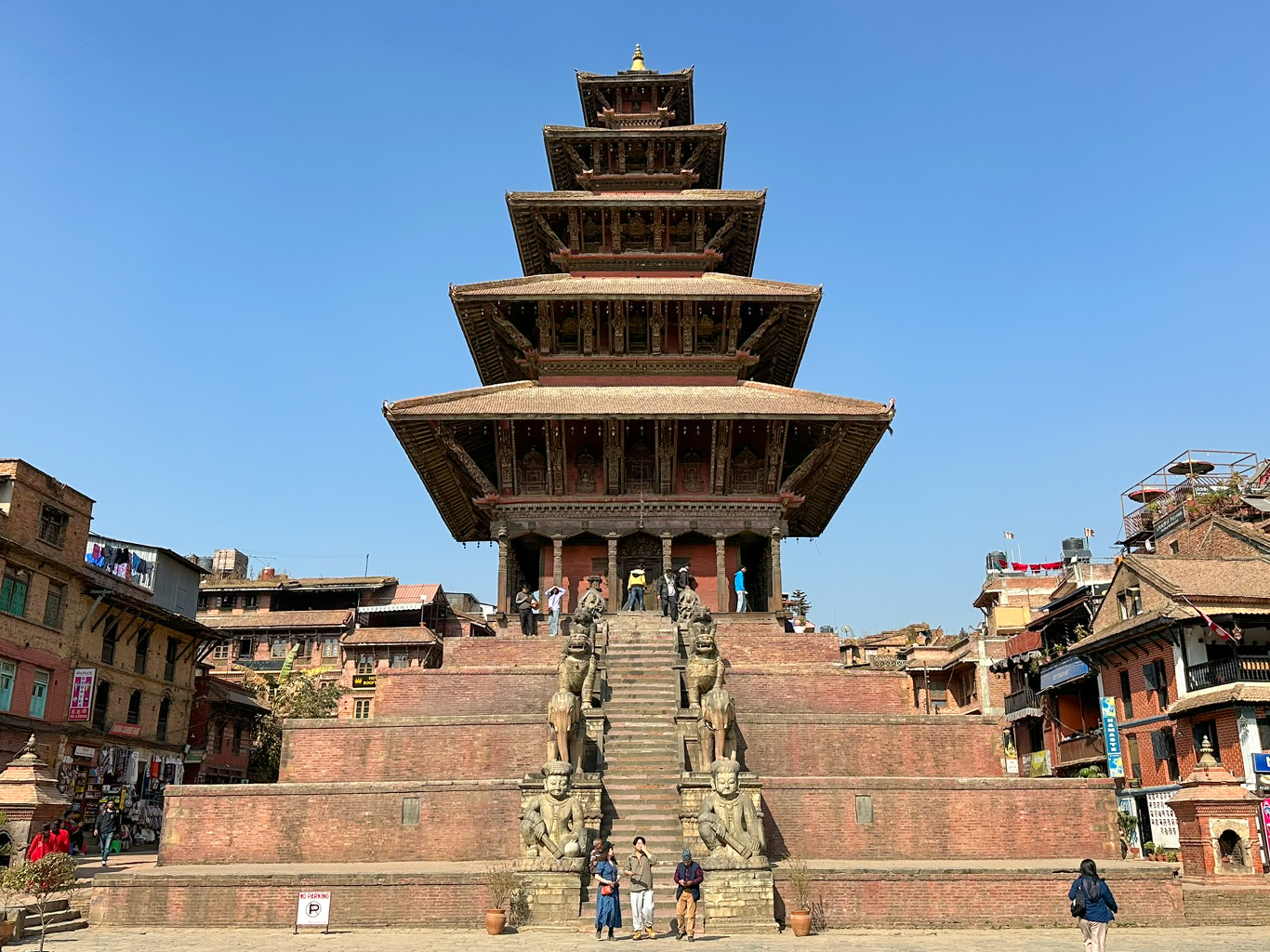 Pětistupňová pagoda Nyatapola v Bhaktapuru zasvěcená bohyni Lakšmí 