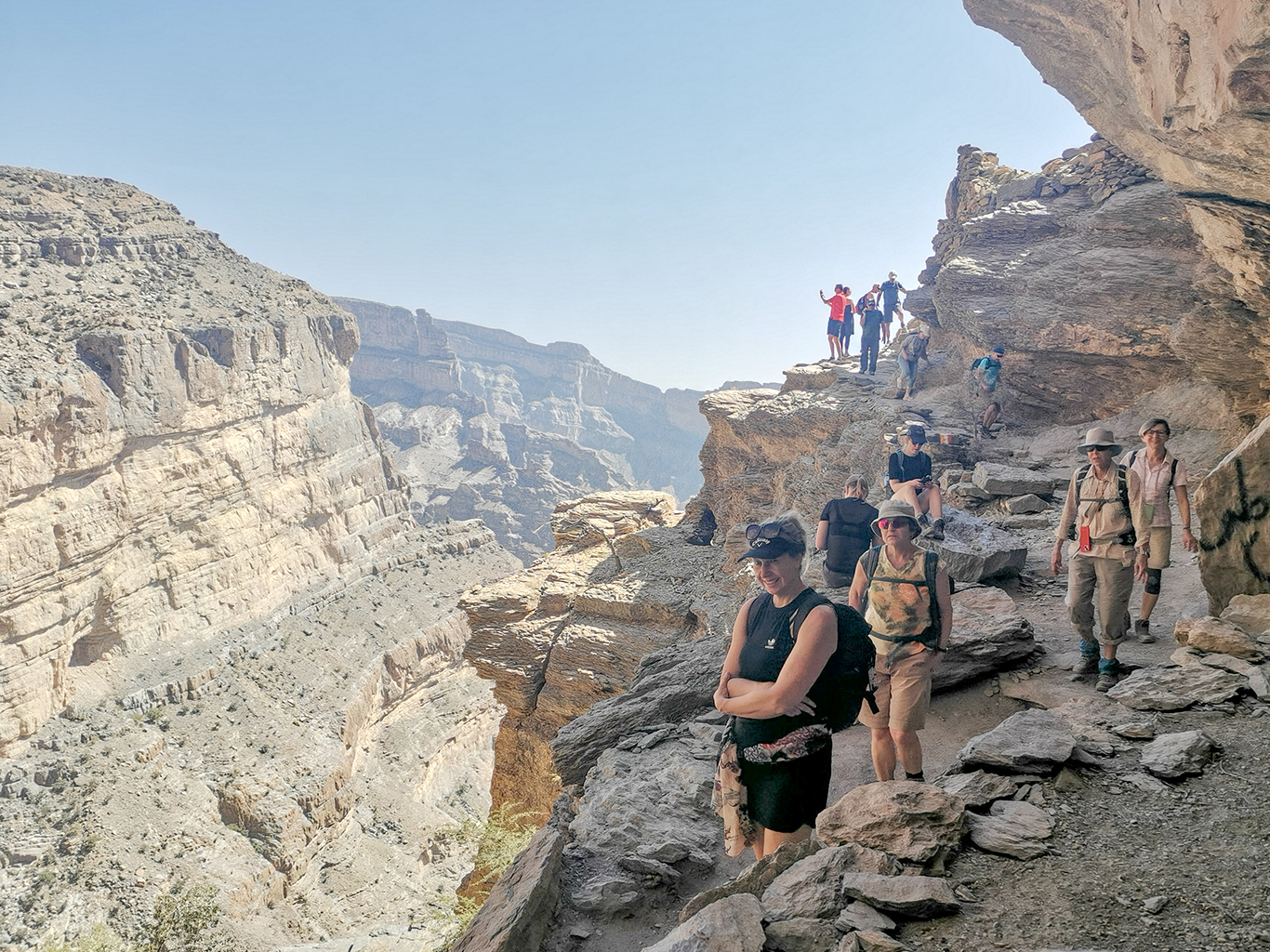 Túra nad roklí vádí Nachr, které se přezdívá ománský Grand Canyon