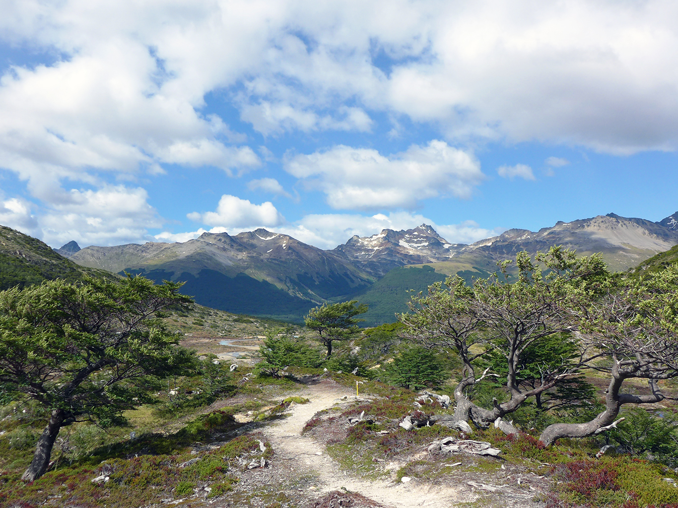 Výšlap krajinou Tierra del Fuego k jezeru Laguna Esmeralda