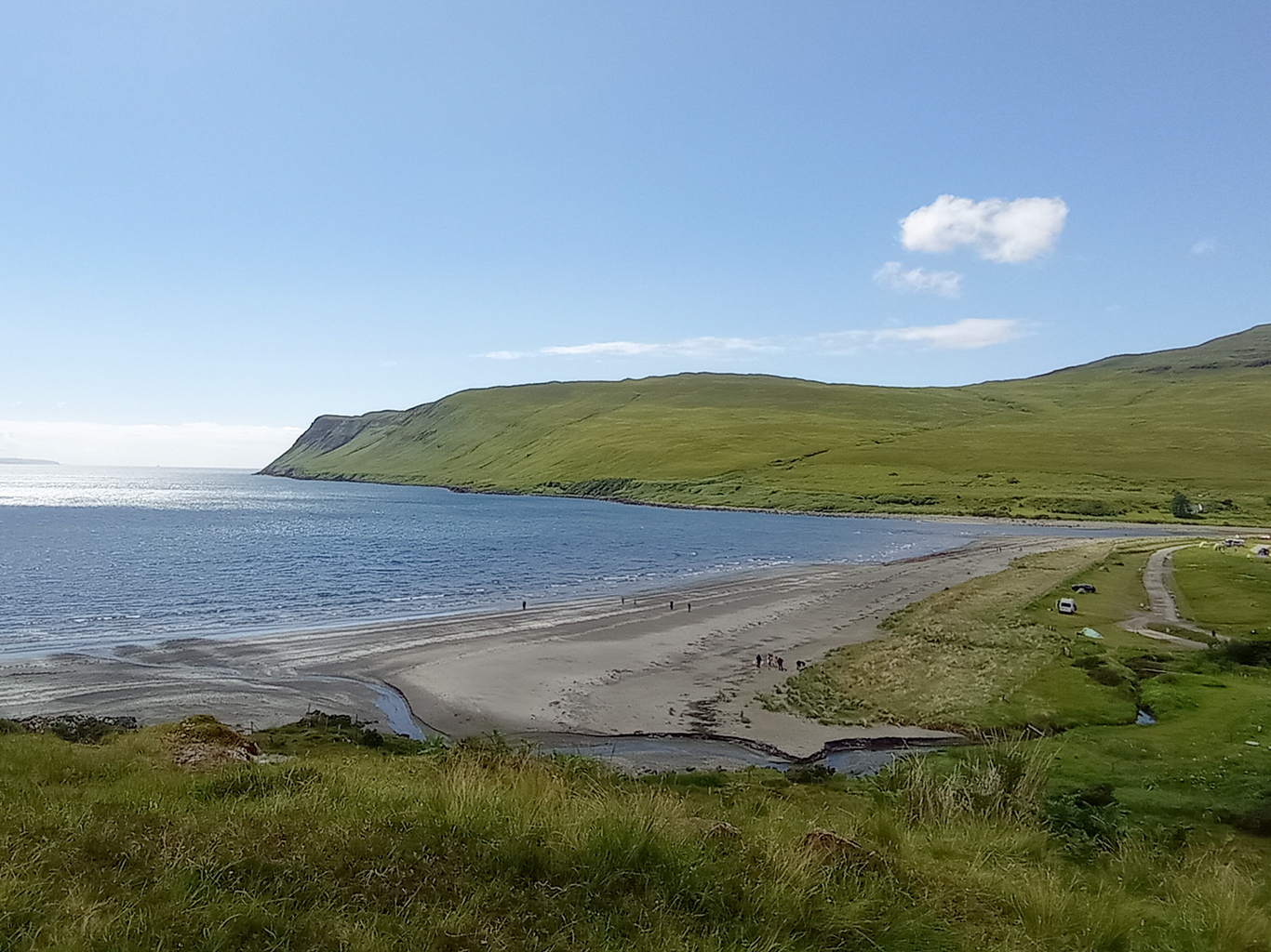 Mořský záliv Loch Brittle na ostrově Skye