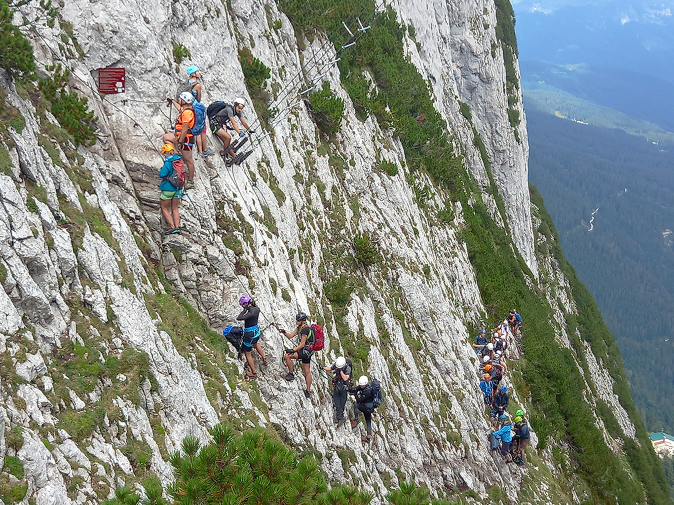 Ferratisté čekají na zážitek v podobě 40 m dlouhého žebříku