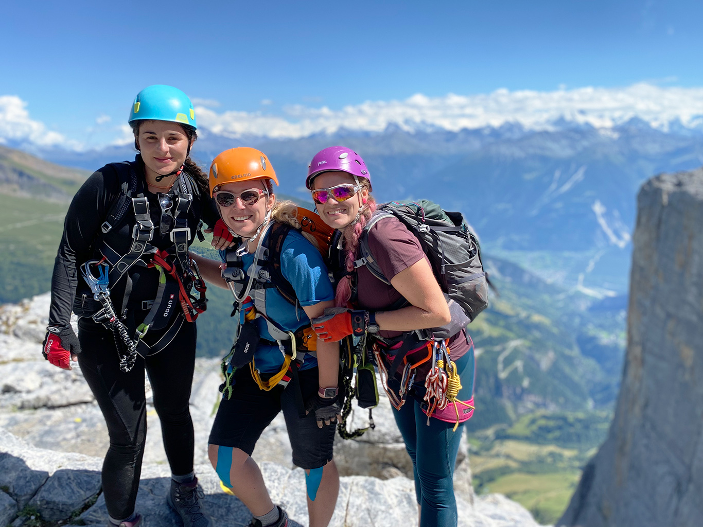 Úsměvy po zdolání ferraty Daubenhorn Klettersteig (D)