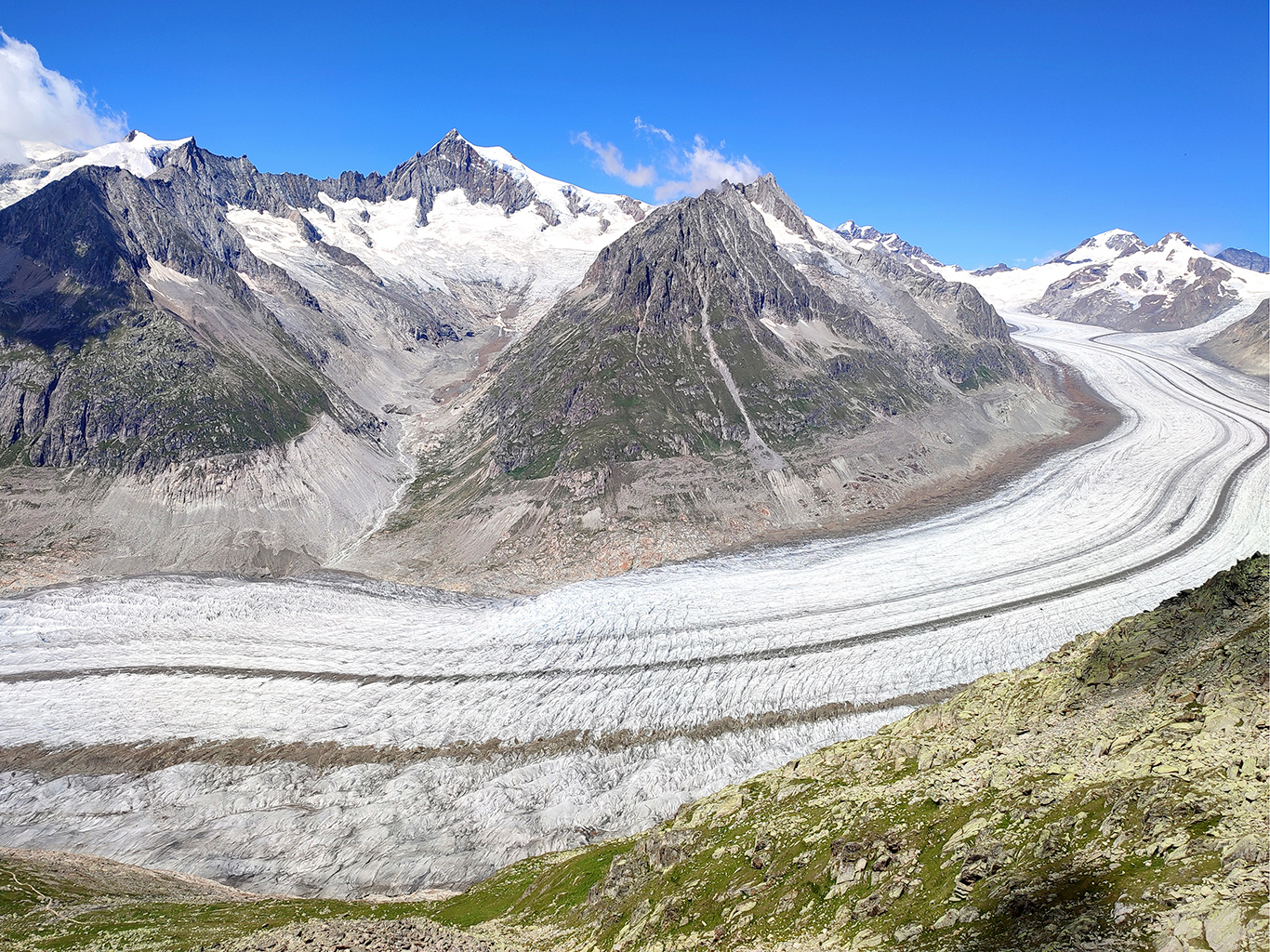 Aletschgletscher je nejdelším alpským ledovcem s délkou až 23 km