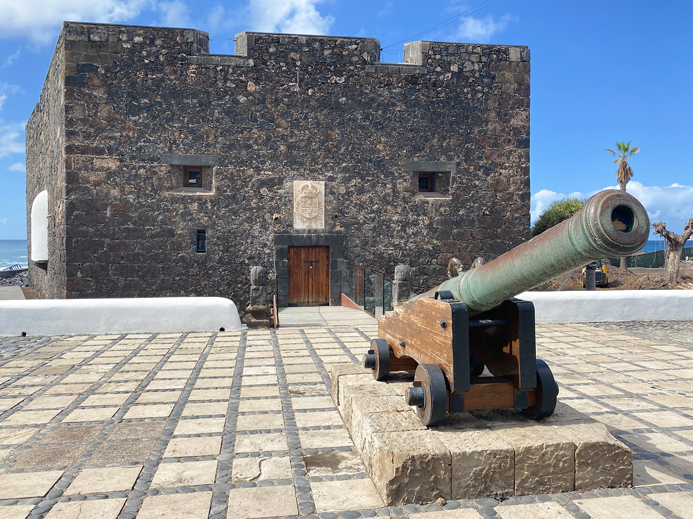 Pevnost Castillo de San Felipe z roku 1604 v Puerto de la Cruz