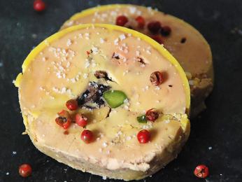 Pochoutka z kachních a husích jater zvaná foie gras