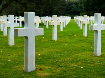 Spojenecký hřbitov v Normandii