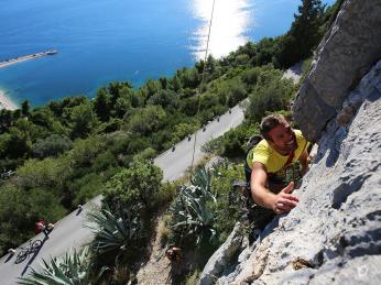 Nad Splitem si užijete lezení kolem starobylých kostelů na vrchu Marjan 