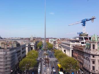 O´Connell Street je hlavní dopravní tepnou Dublinu
