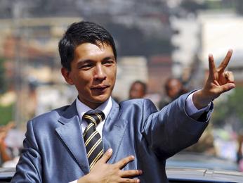 Andry Rajoelina (*1974), mediální magnát, DJ a prezident v letech 2009–2014