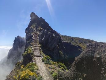 Vereda do Arieiro a slavné schody "do nebe"