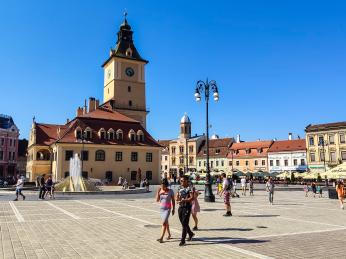 Centrální brašovské náměstí Piaţa Sfatului