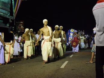 Průvod Perahera v hlavním městě Colombo