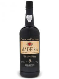 Nejrozšířenější odrudou vína Madeira je Tinta Negra Mole
