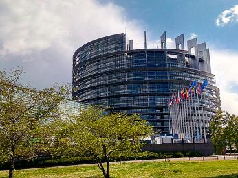 Mezi moderní budovy ve Štrasburku patří i Evropský parlament
