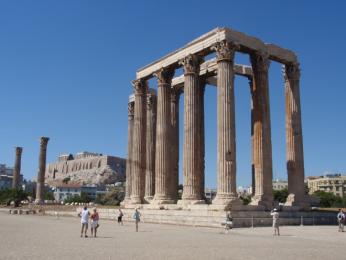 Chrám Dia Olympského a Akropolis v Aténách