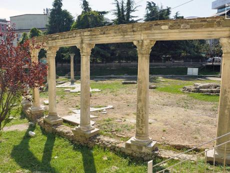 Město Drač (Durrës) je vyhledáváno pro své antické památky