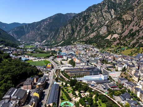 Pohled na město Andorra 