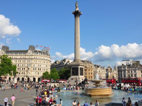 Trafalgarské náměstí v centru Londýna