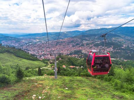 Na vrchol Trebevič nad Sarajevem vede lanovka