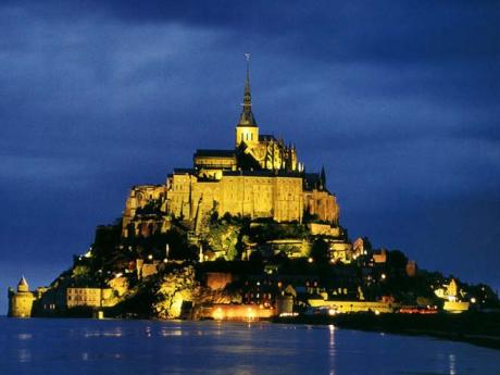 Noční Mont Saint-Michel