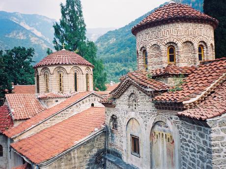 Bulharský Bačkovský monastýr z 11. století je zapsán na Seznamu UNESCO