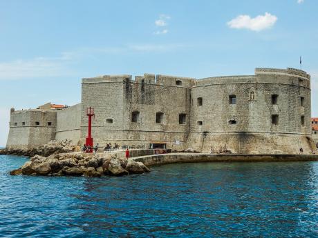 Hradby Dubrovniku patří k nejlépe dochovaným obranných komplexům v Evropě