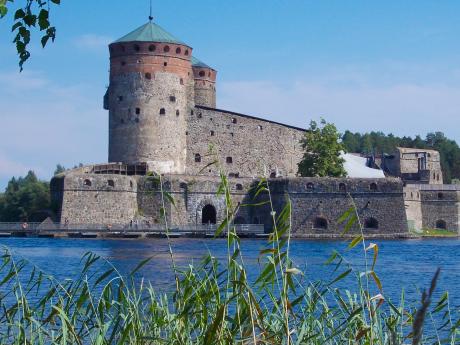 Hrad Olavinlinna - nejseverněji položená středověká pevnost na světě