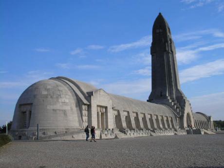 Památník bitvy u Verdunu