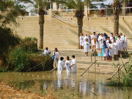 Betánie Zajordánská (Qasr al-Jahúd) je jedním z nejvýznamnějších míst křesťanské víry