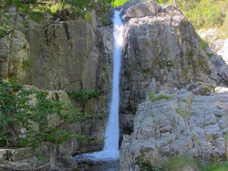 V oblasti Cascades des Anglais můžete narazit na desítky vodopádů