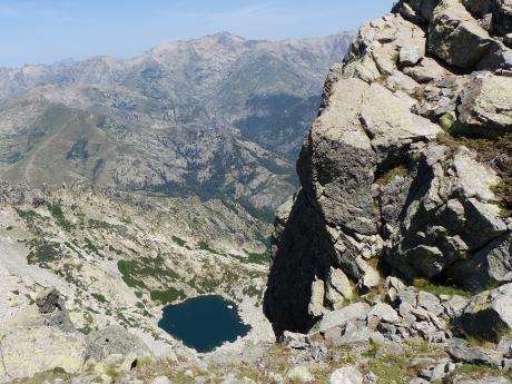 Pohled na jezero Lac d'Oro