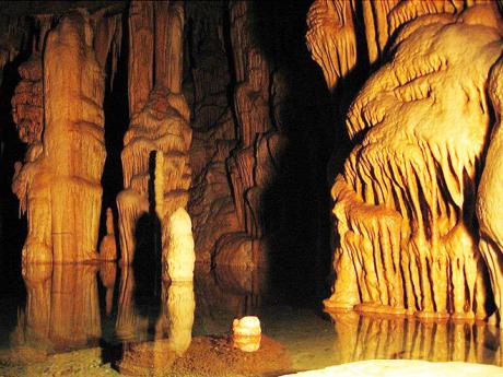Krápníková jeskyně Mramornaja