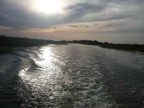 Západ slunce v Dunajské deltě