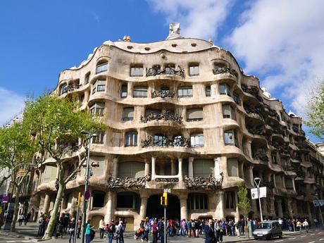 Gaudího dům La Pedrera
