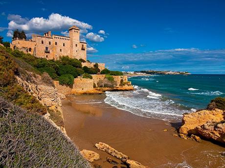 Tarragona návštěvníky láká svými krásnými plážemi i množstvím památek