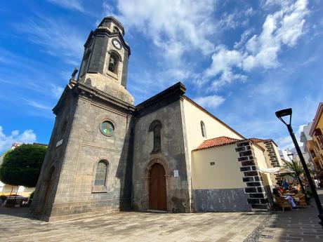 Dominantou Puerto de la Cruz je kostel Nuestra Señora de la Peña