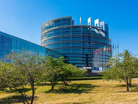 Mezi moderní budovy ve Štrasburku patří&nbsp;i&nbsp;Evropský parlament