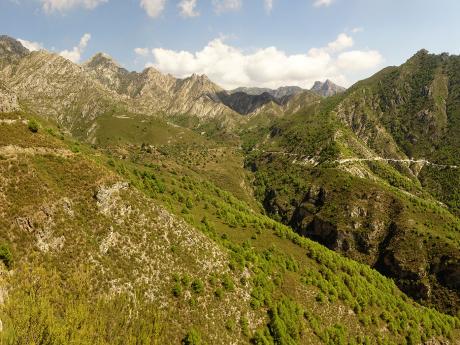 Pohoří Sierra de Almijara je od roku 1999 součástí přírodní rezervace