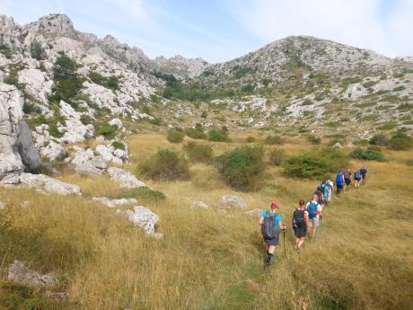 Cestou necestou napříč krajinou masivu Tulove Grede