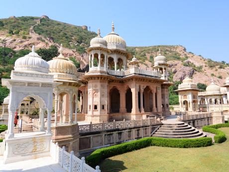 Komplex chrámů a hrobek královských vládců Rádžasthánu v Džajpuru