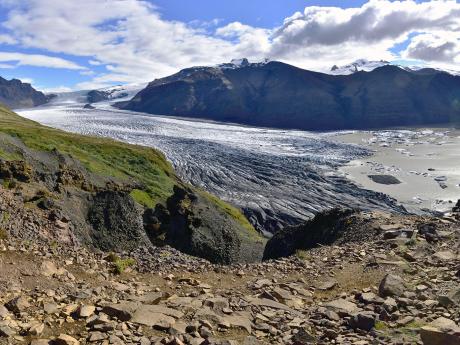 Ledovcový splaz v oblasti Skaftafell v NP Vatnajökull