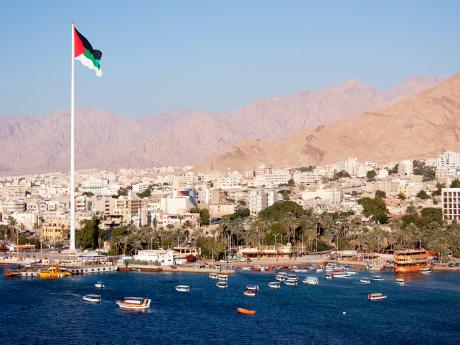 Město Aqaba je jediným jordánským přístavem