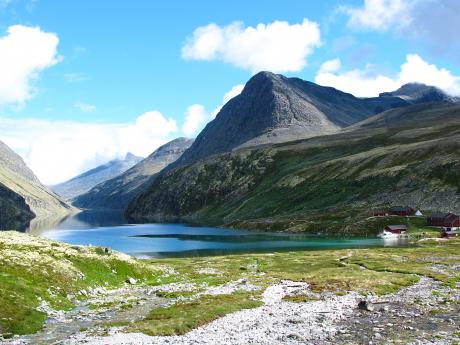 Nenáročný výšlap na chatu Rondvassbu v NP Rondane