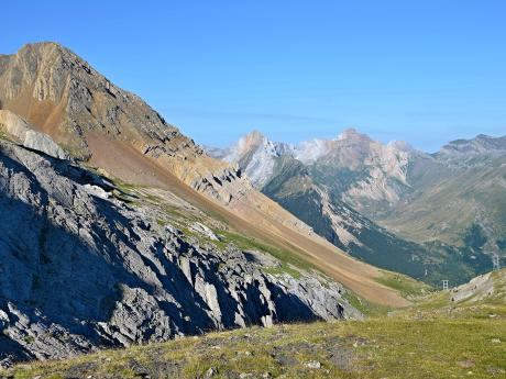 Panorama vrcholků v národním parku Ordesa y Monte Perdido